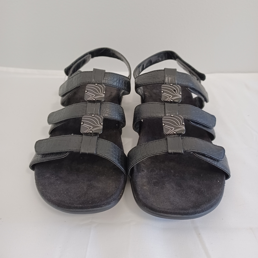 Vionic  womens sandals  black silver  size 9